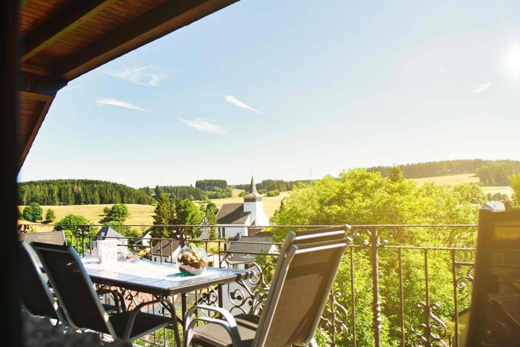 Appartement Ferienwohnung Waldblick in der Eifel 4 Alenweg, 53949 Dahlem
