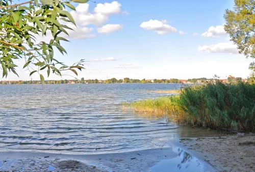 Appartement Ferienwohnung Waren SEE 8811 Fontanestr. 48 Kolonie Ecktanne