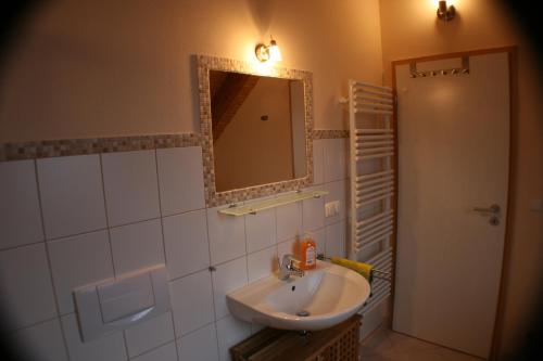 Appartement Ferienwohnung Weinberg Faltergartenstr. 3 Fewo \ Gründau
