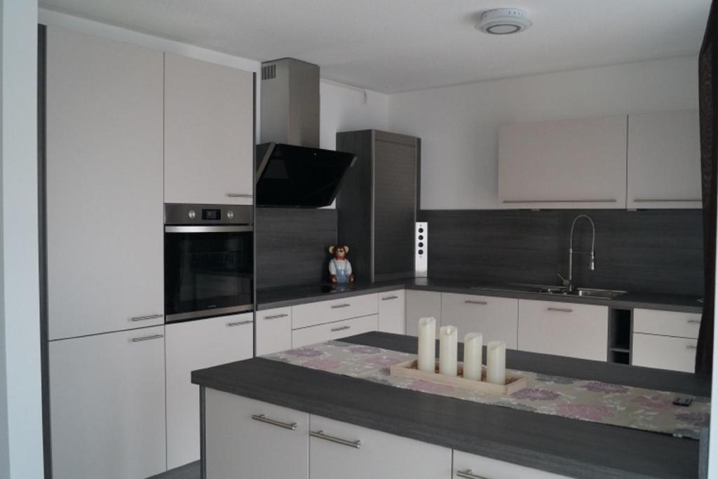 Appartement Ferienwohnung Weindler Königsberger Straße 35, 92637 Weiden