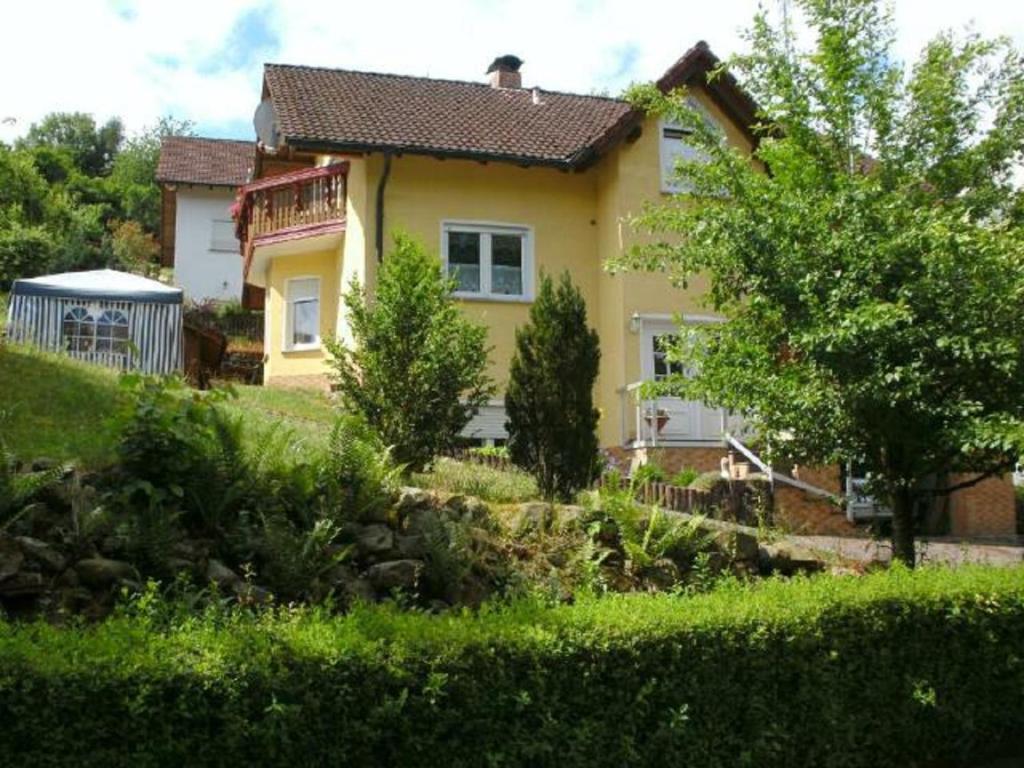 Appartement Ferienwohnung Wenz 33 Ebersberger Straße, 36163 Poppenhausen