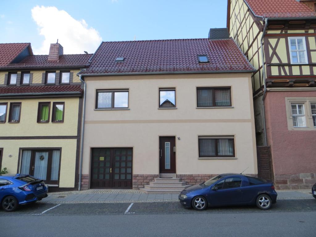 Maison d'hôtes Ferienwohnung & Zimmervermietung Wolf Klosterstraße 16, 06567 Bad Frankenhausen