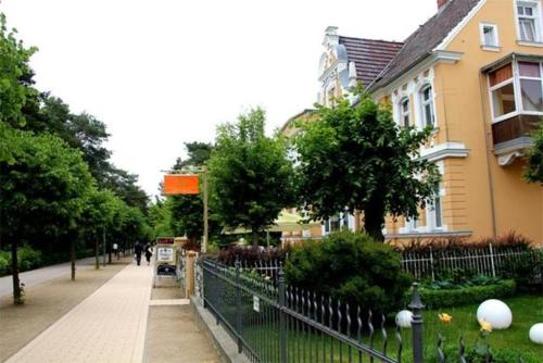 Maisons de vacances Ferienwohnungen Ahlbeck USE 2510 Dünenstr. 9 Ahlbeck