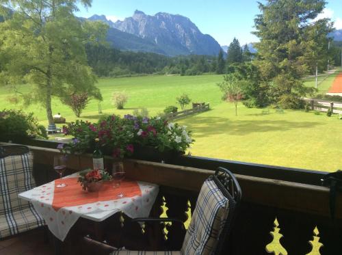 Ferienwohnungen Alpenblick Tilly Krün allemagne