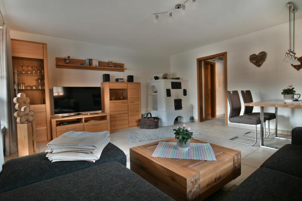 Appartement Ferienwohnungen Alpentraum - Sommerwiese Rothenfelserstraße, 87561 Oberstdorf