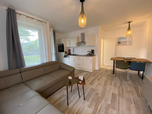 Appartements Ferienwohnungen an der Düne - Juliusruh 6 Badeweg Juliusruh