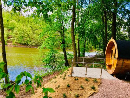 Ferienwohnungen & Campingfässer am Kunstteich Wettelrode allemagne