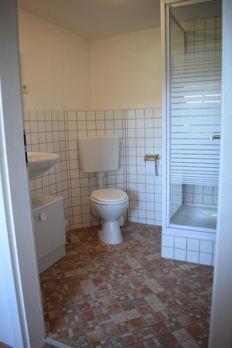 Appartement Ferienwohnungen Dornröschen 15 Heckenweg OG - 1 Weißensberg
