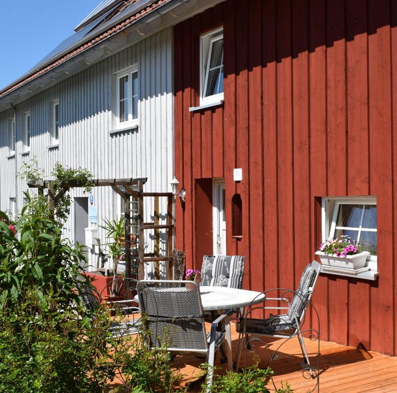 Appartements Ferienwohnungen Dornröschen Heckenweg 15, 88138 Weißensberg