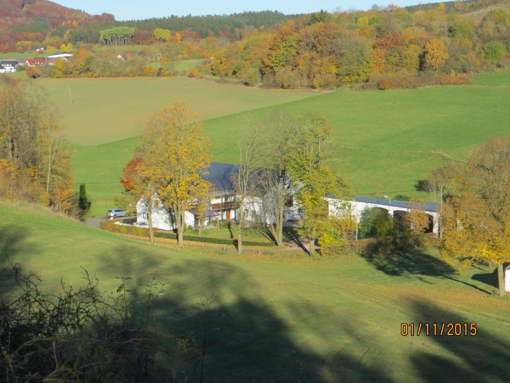 Appartements Ferienwohnungen Grafenfelder Hof Grafenfelder Hof 1, 54570 Gerolstein