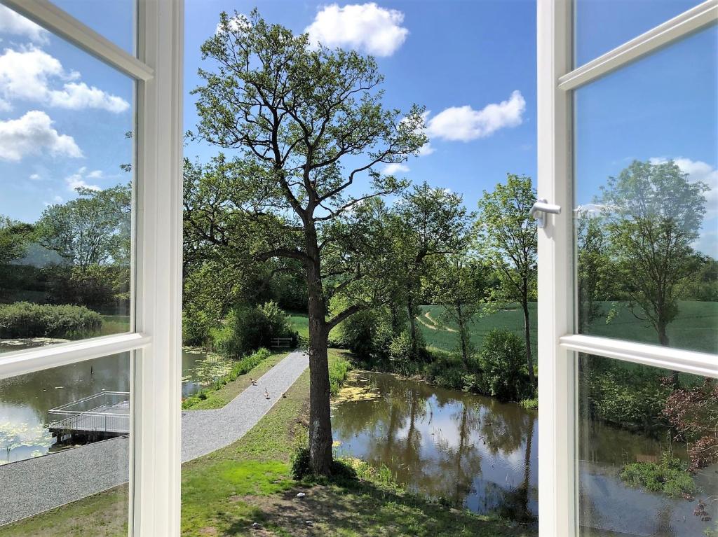 Séjour à la ferme Ferienwohnungen Herrenhaus Gut Oestergaard Oestergaard 2, 24972 Steinberg