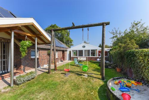 Appartements Ferienwohnungen im Landhaus Oldenhof 18 Falsterstraße Stedesdorf