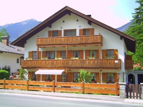 Appartements Ferienwohnungen Kral Zugspitzstr. 47 Grainau