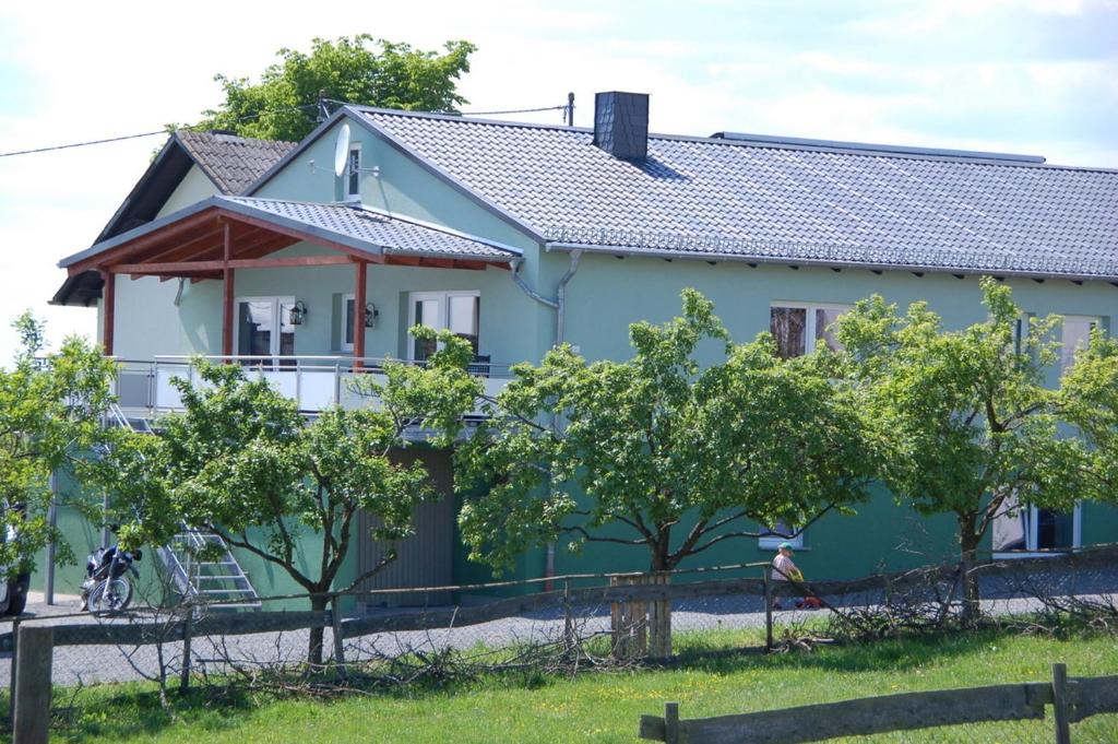 Appartements Ferienwohnungen Landgasthaus Janshen Moselweg 11, 54552 Ellscheid