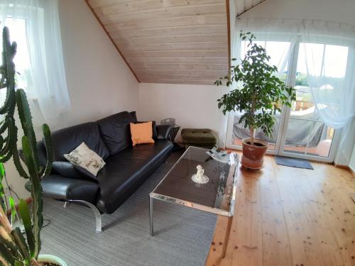 Appartements Ferienwohnungen Leffer 16 Hauptstraße Großheirath