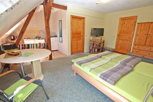 Maisons de vacances Ferienwohnungen Meiersberg VORP 20 Dorfstr. Meiersberg