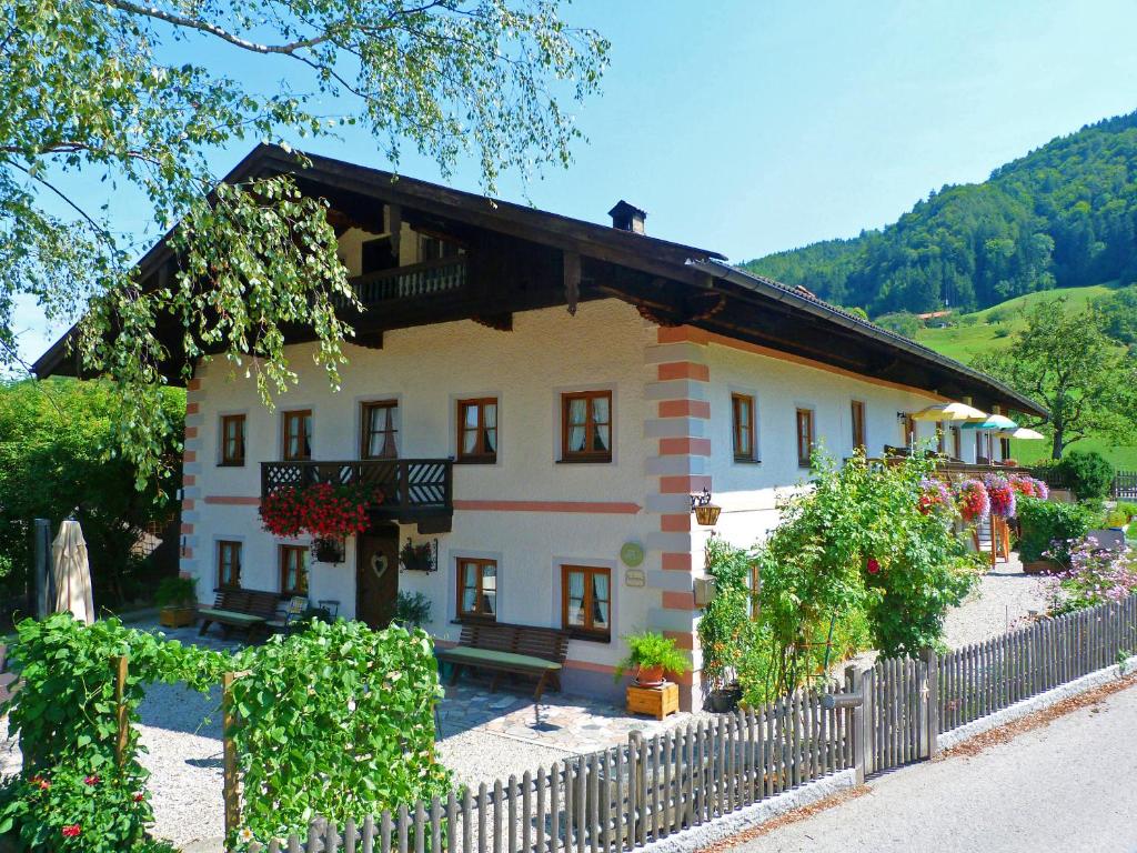 Appartements Ferienwohnungen Meyerlhof Hub 3, 83229 Aschau im Chiemgau