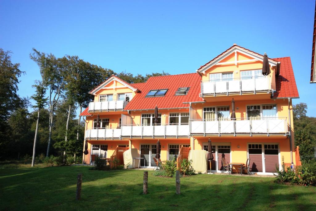 Appartements Ferienwohnungen Seevogel Paul-Kühne-Str. 1, 17459 Ostseebad Koserow