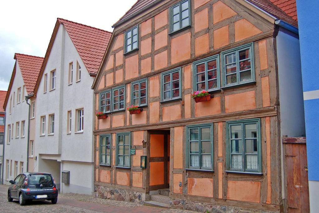 Appartements Ferienwohnungen Waren SEE 5360 Rosenstr. 2, 17192 Waren