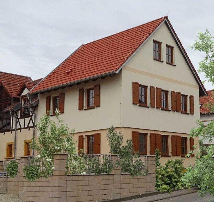 Appartements Ferienwohnungen _ WE DAHAMM Am Ruhestein 1, 96117 Memmelsdorf