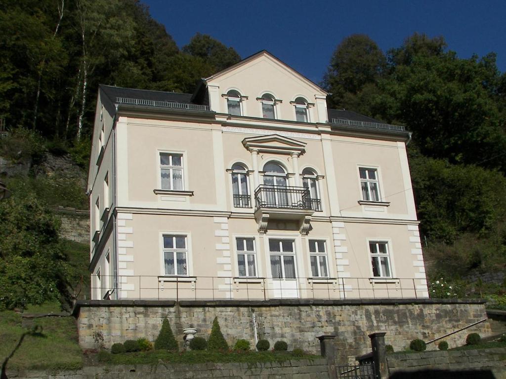 Appartements Ferienwohnungen Wilhelm Lindenallee 12, 01814 Bad Schandau