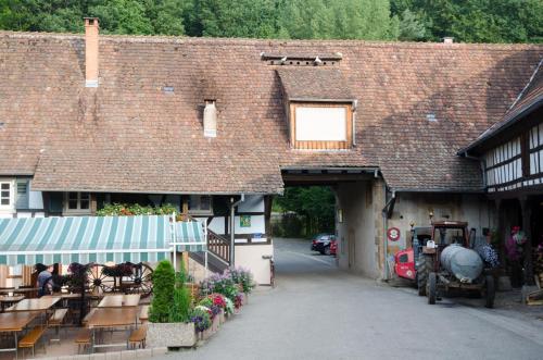 B&B / Chambre d'hôtes Ferme Auberge du Moulin des Sept Fontaines 1 rue Moulin des Sept Fontaines Drachenbronn-Birlenbach