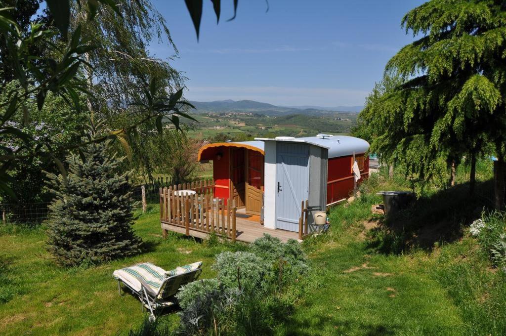 Maison d'hôtes Ferme de la Bonnefontaine 75 chemin de LAREAL, 07300 Plats