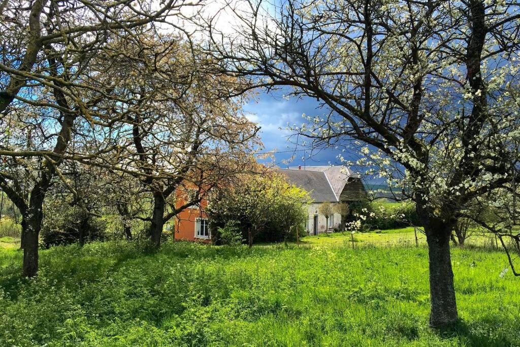 Maison de vacances Ferme de Wichery, Gite 2-6 pers. Ferme de Wichery  1   D187 route de Apremont, 02360 Rozoy-sur-Serre