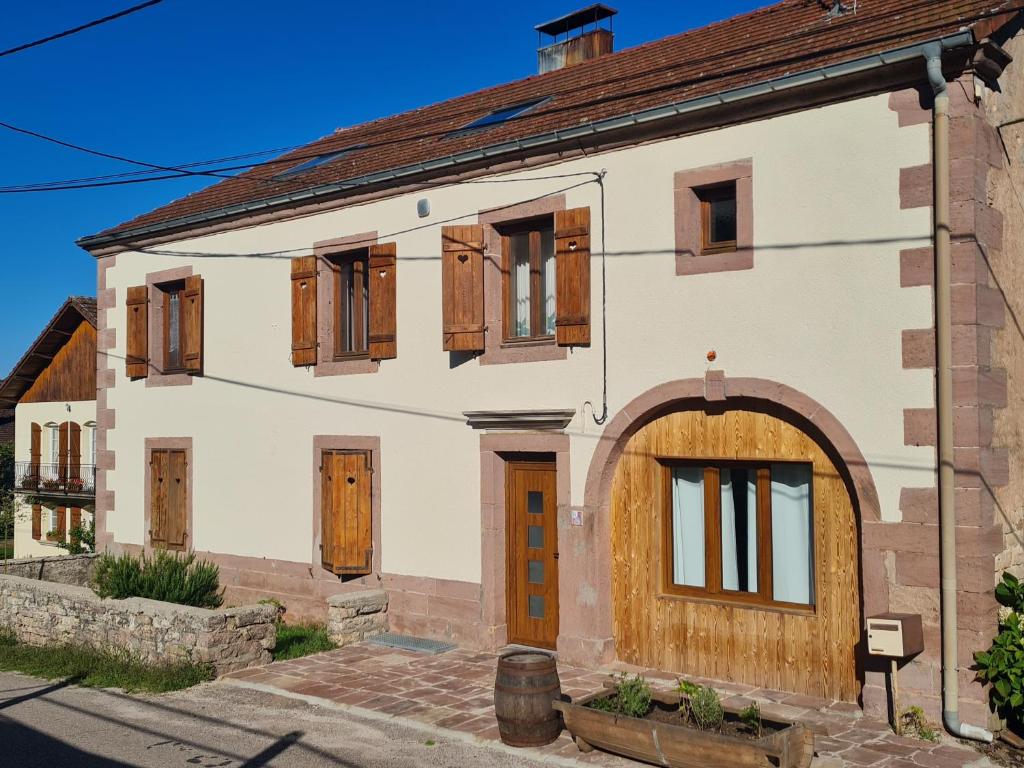 Maison de vacances Ferme des molieres avec espace détente 24 Rue du Bout du Dessous, 88600 Mortagne