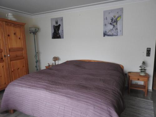 Appartement Fernblick über den Dächern von Neroth 54570 Neroth, Auf dem Pörschen 12 Neroth
