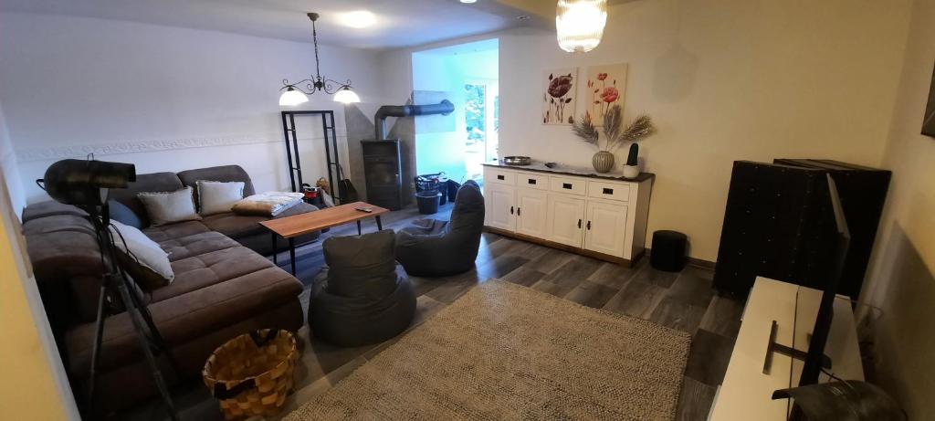 Appartement Fewo 2 163 Straße des Friedens, 06502 Westerhausen