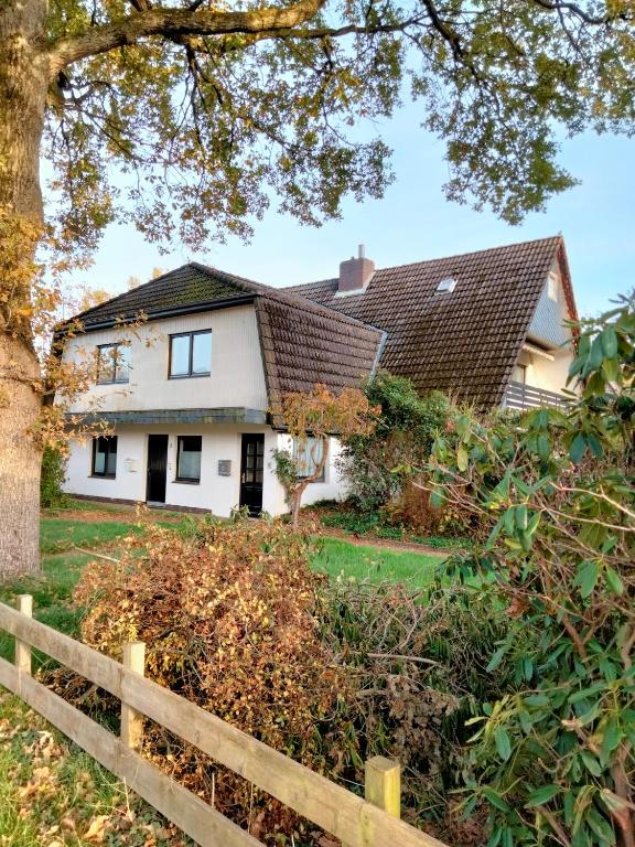 Appartement FeWo beim Schmetterlings Park Buchholzer Landstraße 5, 21244 Buchholz in der Nordheide