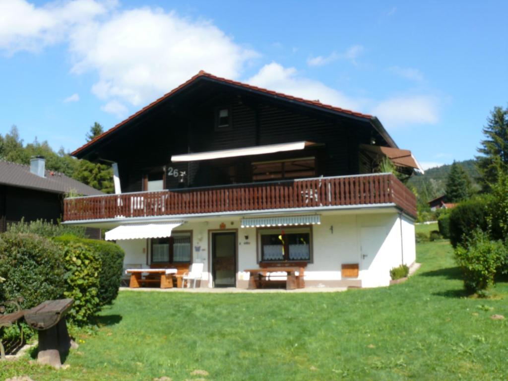 Appartement FeWo Falk 26 OG am See Falkensteinweg 26 Kummersdorf, 93474 Arrach