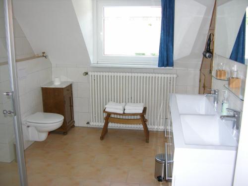 Appartement Fewo im alten Schlossgarten 8 Schloßbergstraße Kenzingen