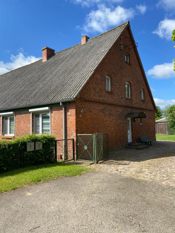 Appartement FeWo Maila 16 Karniner Weg, 18442 Flemendorf