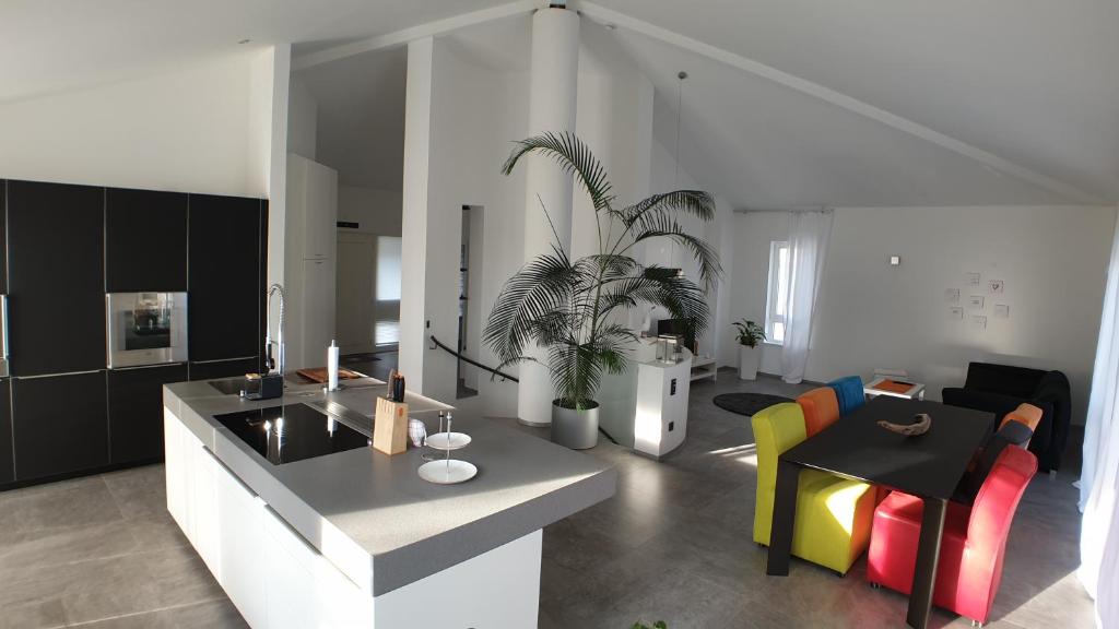 Appartement FeWo Püttlingen 11 Robert-Koch-Straße, 66346 Püttlingen