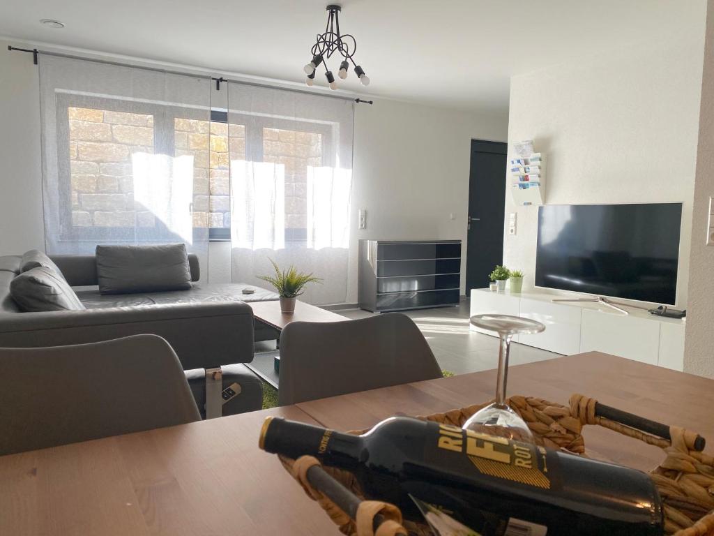 Appartement FeWo Souterrain TT-Bodensee Hersbruckerstraße 3, 88069 Tettnang