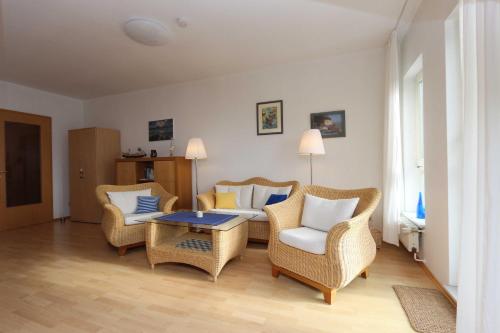 Appartement Fewos Herrmann Am Strauchelfeld 4 Fewo 24 Am Strauchelfeld 4, WLan, (Fewo 24) Ostseebad Koserow