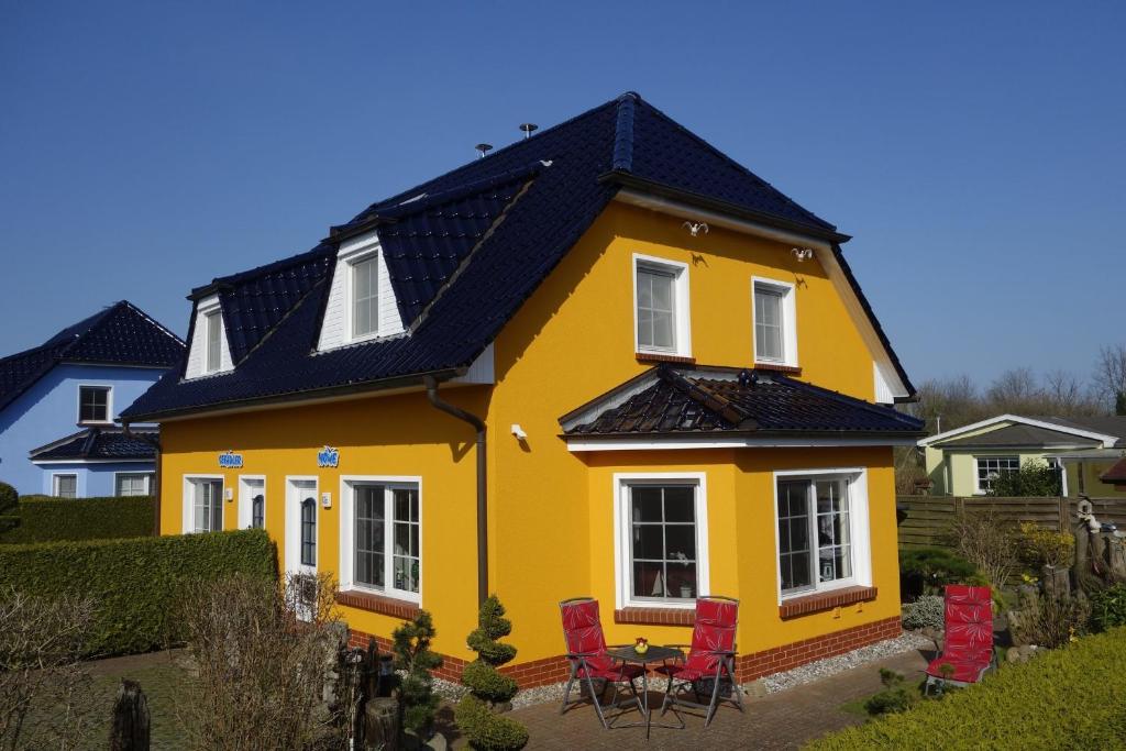 Maison de vacances FH \ Am Bahndamm 82, 18374 Zingst