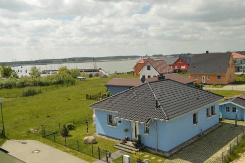 FH Das blaue Haus am Peenestrom_BL Peenemünde allemagne