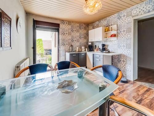 Appartement Fitter s room in the south of Brandenburg in a large apartment  Beutersitz