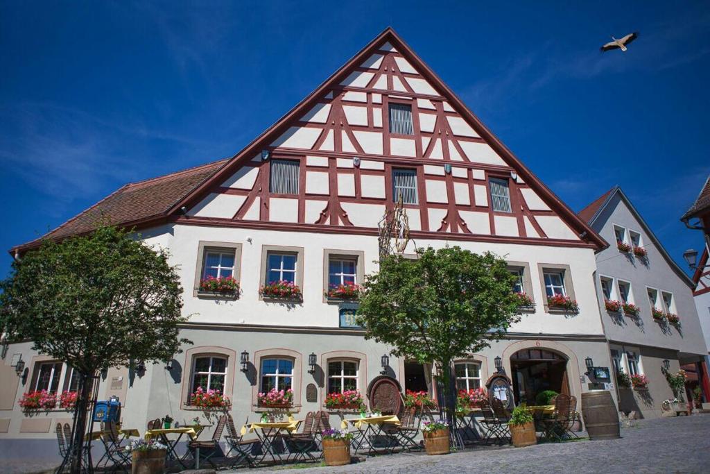 Hôtel Flair Hotel zum Storchen Weinmarkt 6, 91438 Bad Windsheim