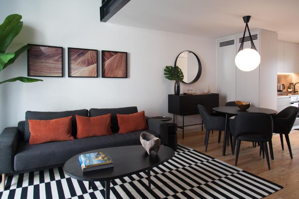 Appartement FLH Intendente Elegant Mezzanine with Balcony 58 Largo do Intendente Pina Manique, 1100-285 Lisbonne