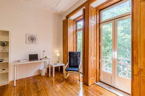 Appartements FLH Spacious flats near Avenida da Liberdade 29 Rua Alexandre Herculano Lisbonne