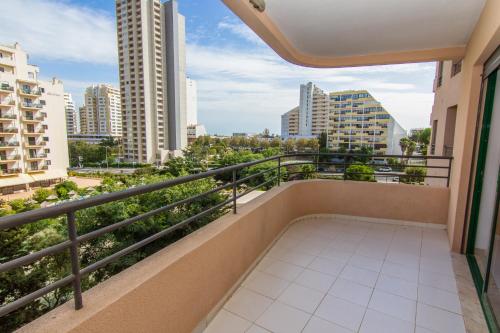 Appartement Flor da Beira Apartments ou Paraiso Sol Da Rocha Avenida das Comunidades Lusíadas Unit A Suit 416 Portimão