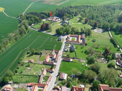 Florimont - Vaste gîte à la ferme Villers-Châtel france