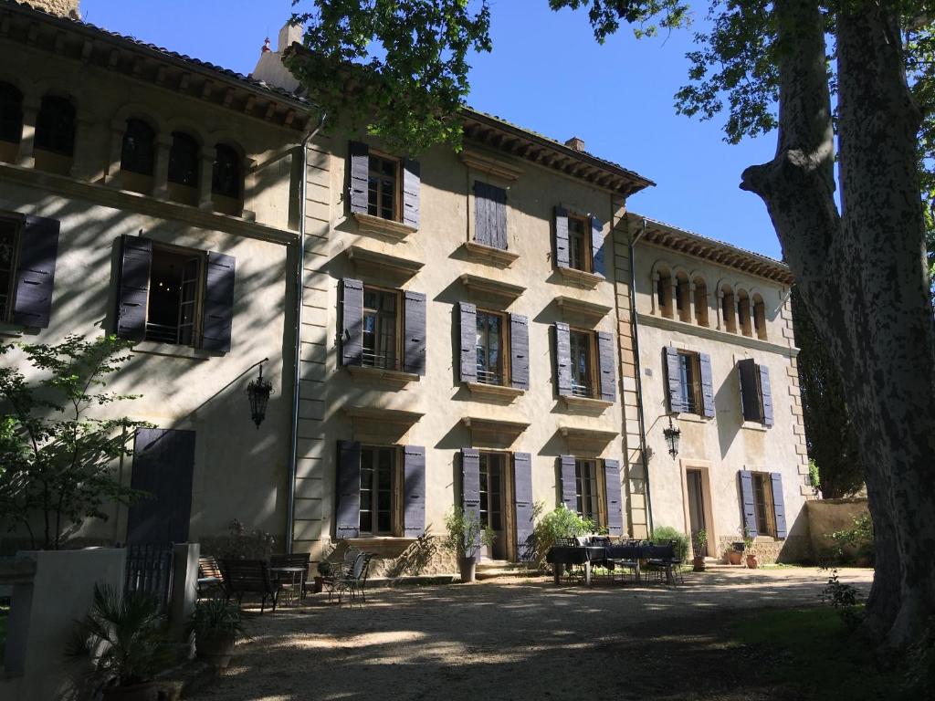 B&B / Chambre d'hôtes Fontclaire en Provence FONTCLAIRE Chemin de la d'Hugue, 84100 Uchaux