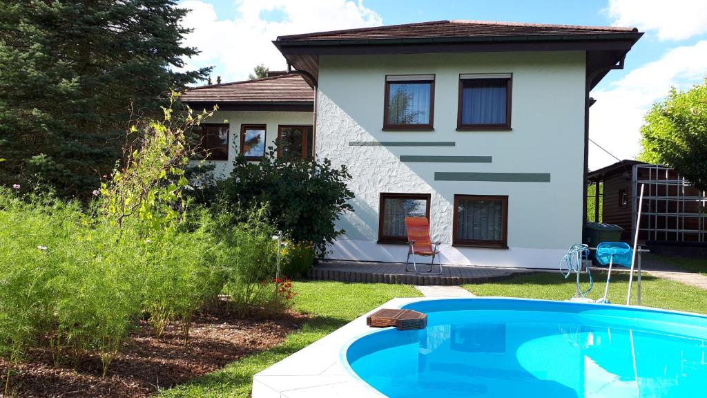 Appartement Forest Edge 21 Sonnenhalde Goetzingen, 74722 Buchen