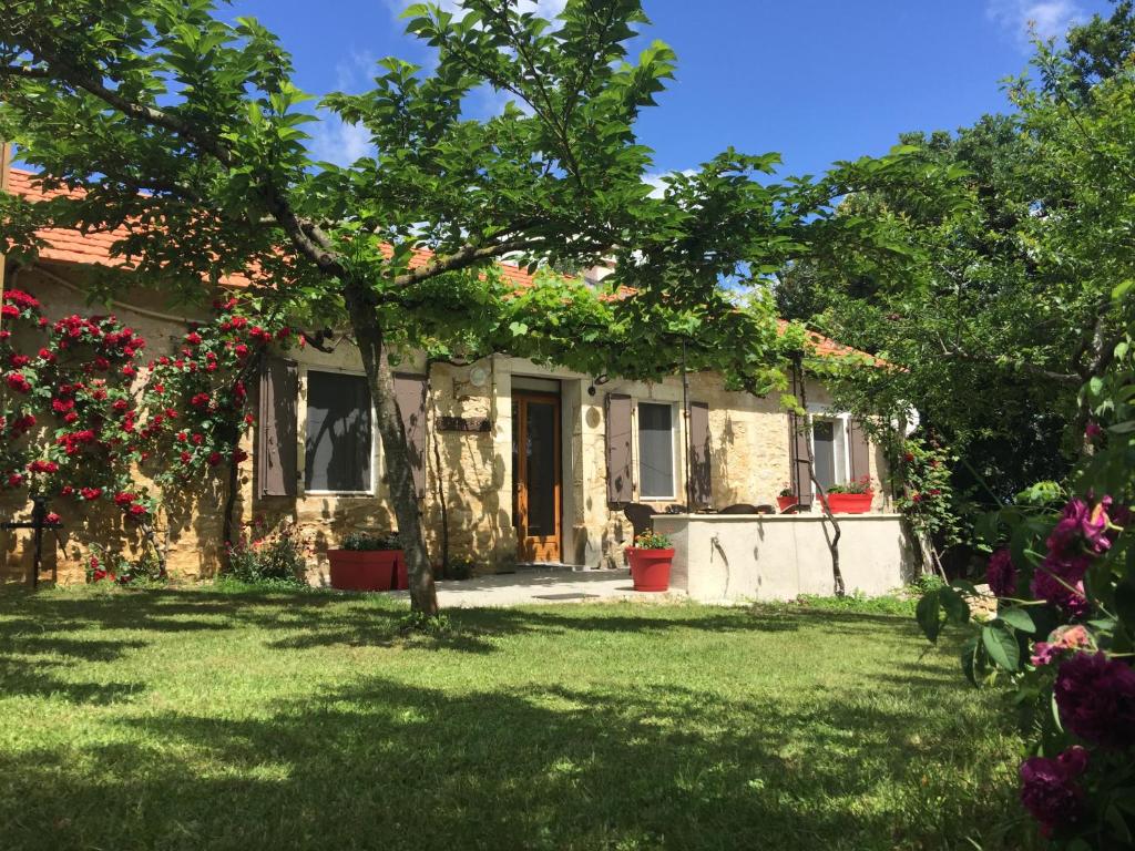 Maison de vacances FORGEROC Travers de Bogros, 46330 Saint-Cirq-Lapopie