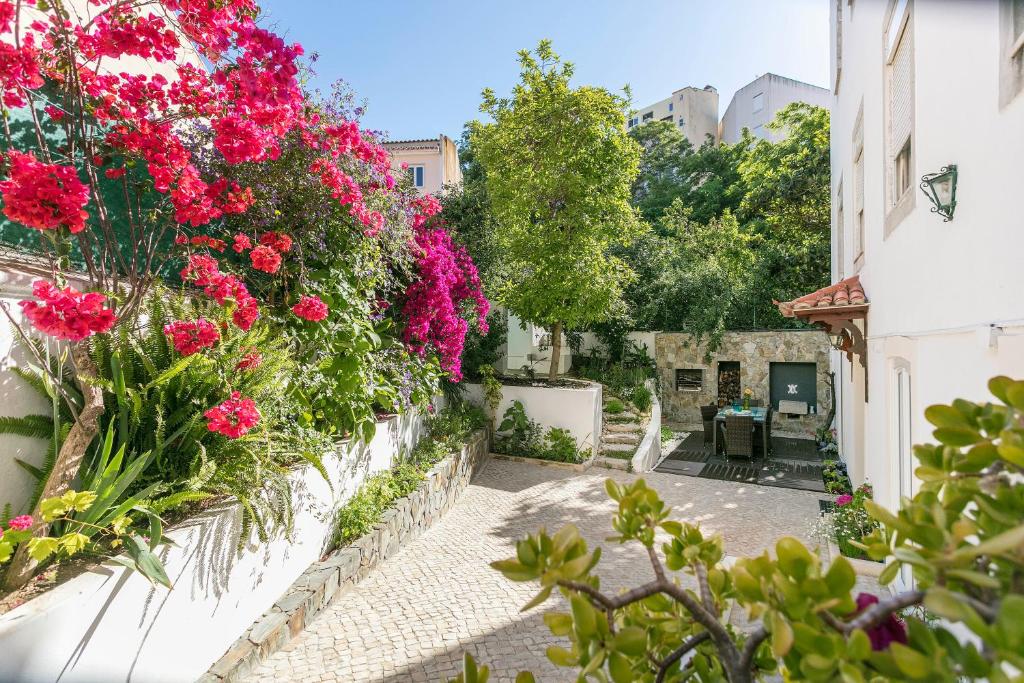 Appartement Fragrant Garden Apartment 99 Rua da Senhora da Glória, 1170-352 Lisbonne